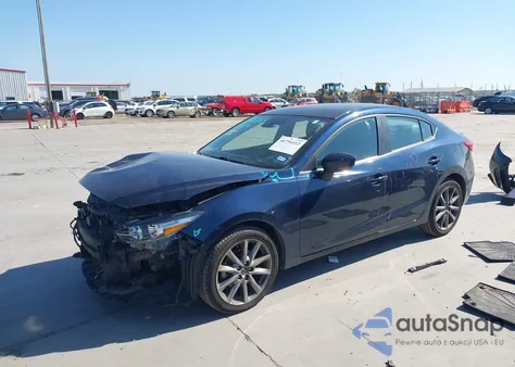 2018 Mazda Mazda3 Touring z USA, uszkodzony, nr VIN 3MZBN1V33JM210607